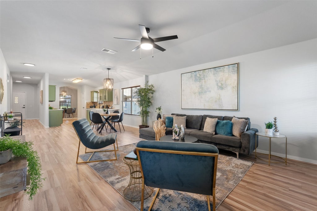 5129 English Glade Drive, Austin