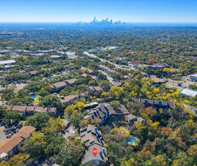 8200 Neely Drive 219, Austin