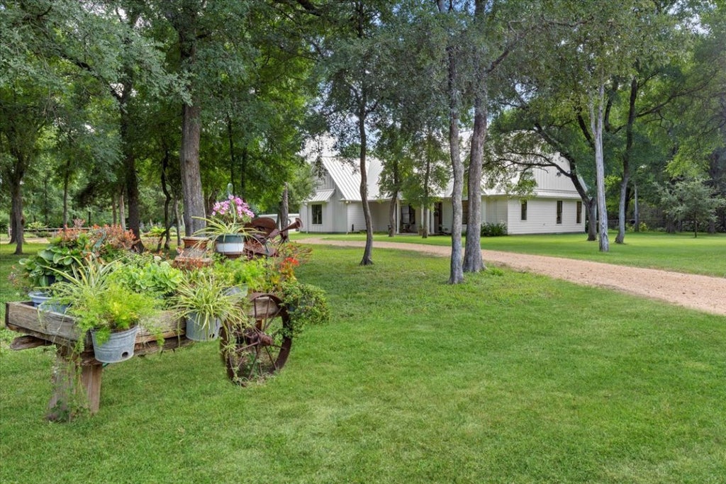 1307 Fm 969, Bastrop