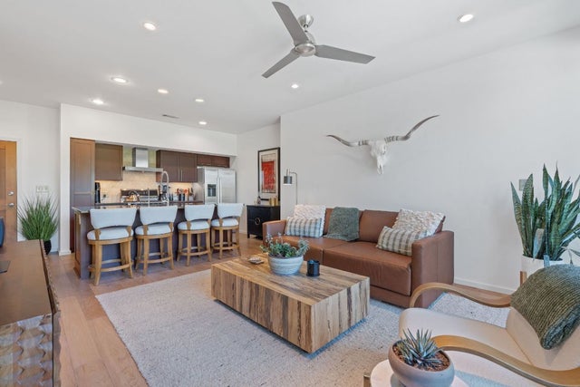 1600 Barton Springs Road 3406, Austin