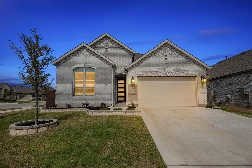 116 Docking Iron Drive, Hutto