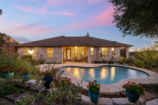 201 Greenridge Lane, Dripping Springs
