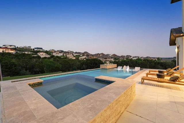 2441 Bel Paese Bend, Leander