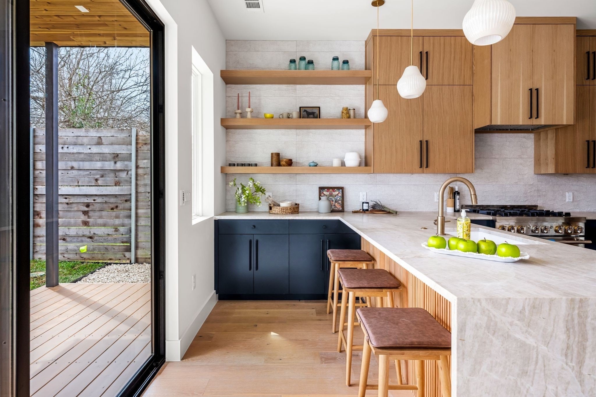 Photo of Listing #4234526