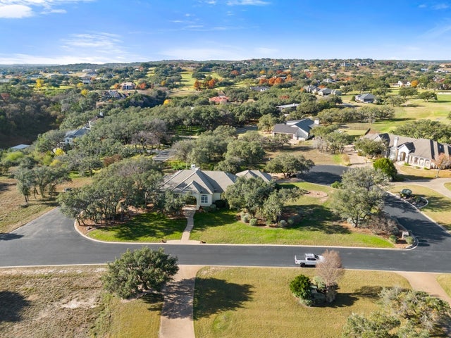 26801 Founders Place, Spicewood