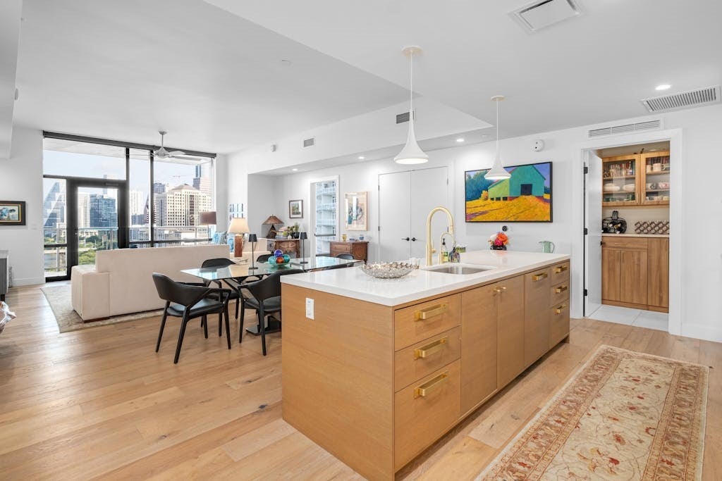 70 Rainey Street 1306, Austin