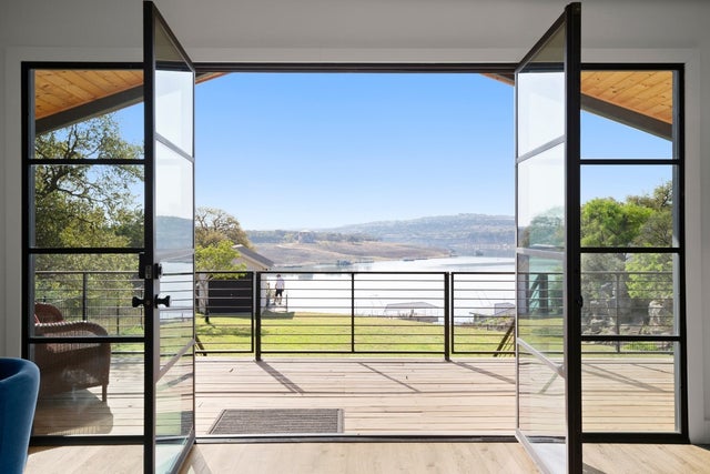 Lake Travis Homes for Sale located at 1405 Cat Hollow Club Dr, in the city of Spicewood, TX 78669