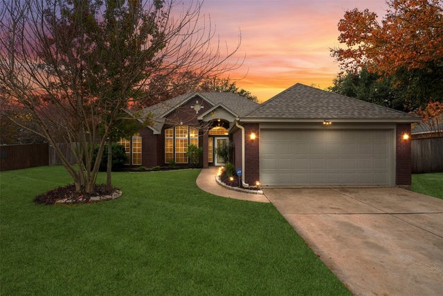 5122 Waterford Court, Temple