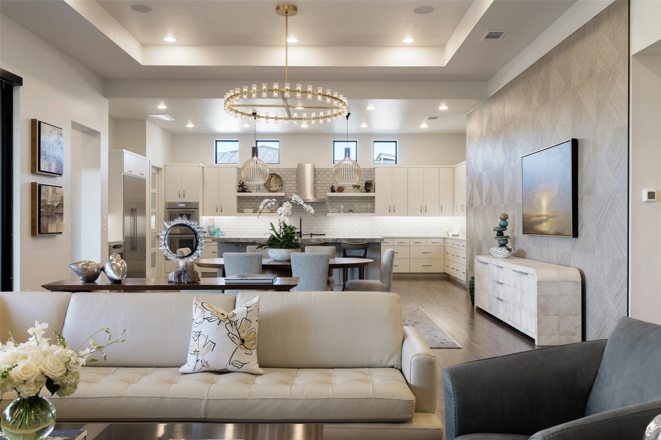 Photo of Listing #3405476