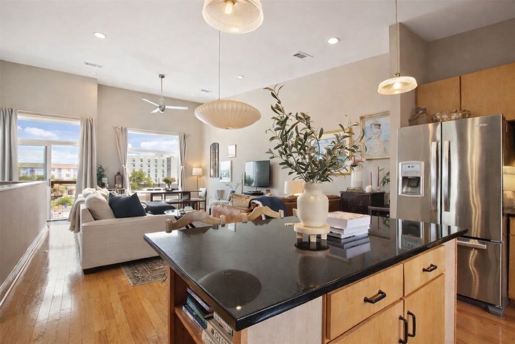 1702 S Lamar Boulevard 3, Austin