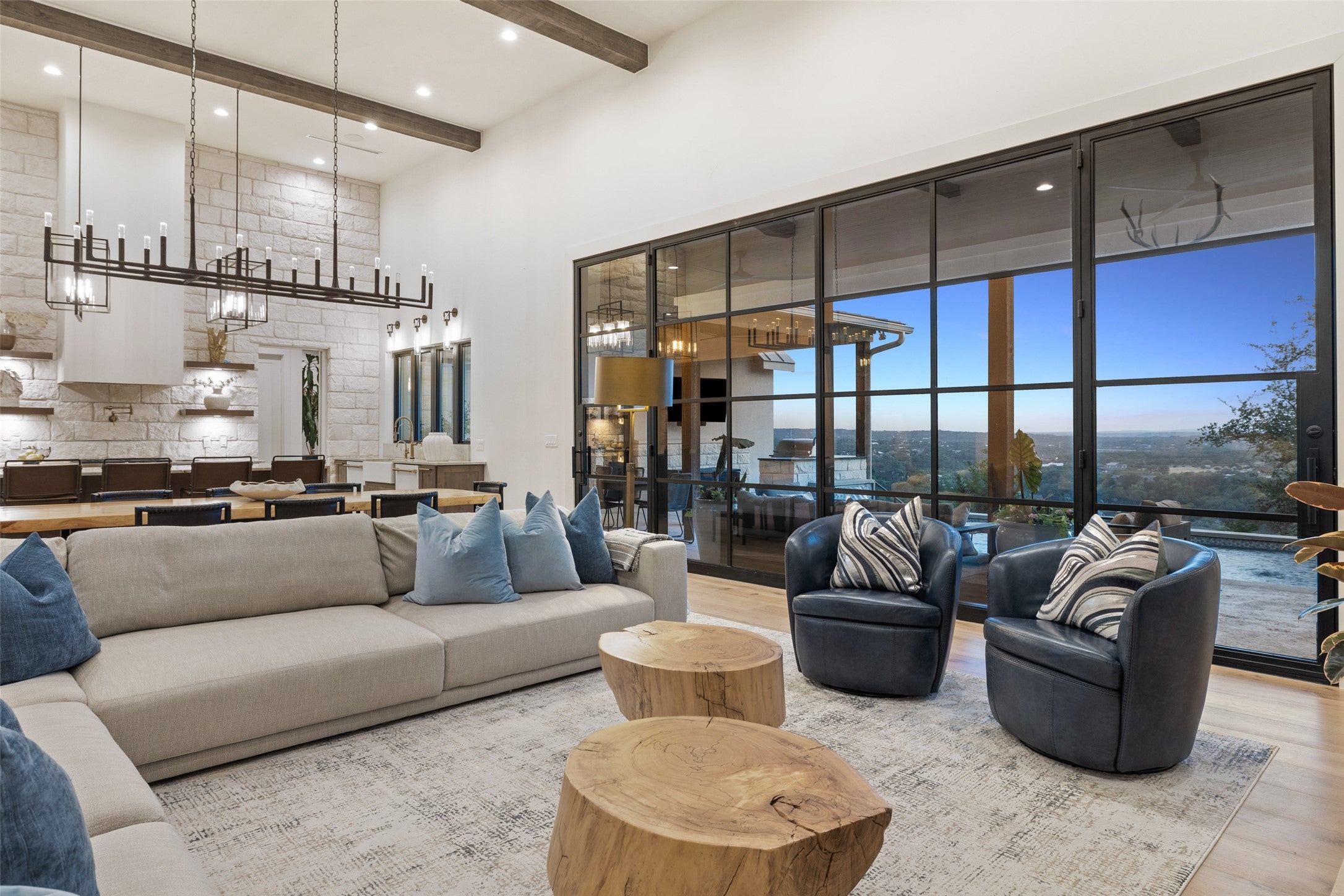 Photo of Listing #1965615