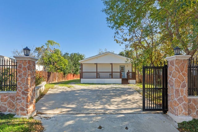 13907 Tophill Circle, Pflugerville