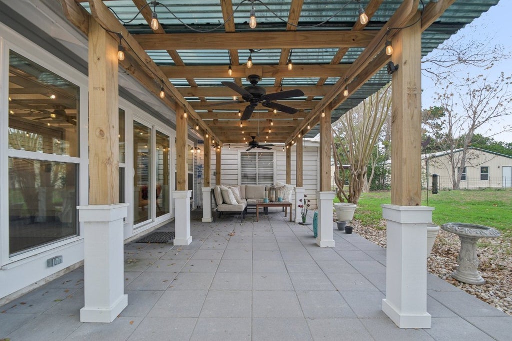 902 Turney Street, Smithville