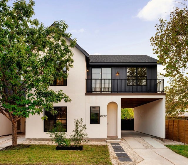 4901 Gladeview Drive B, Austin