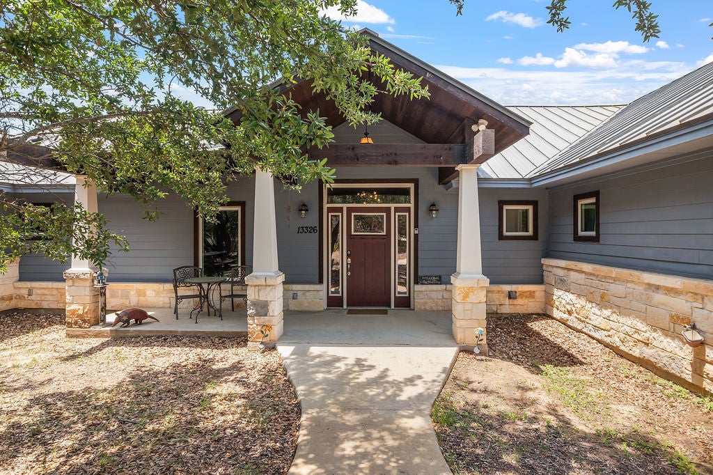 13326 Trautwein Road, Austin