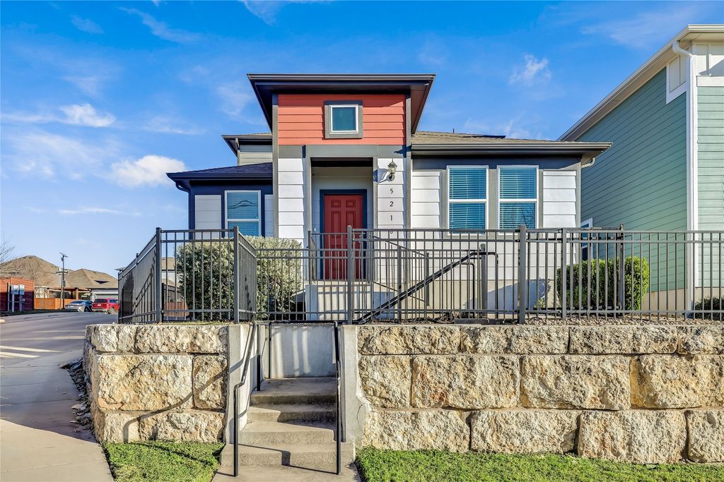 5216 Golden Canary Lane, Austin