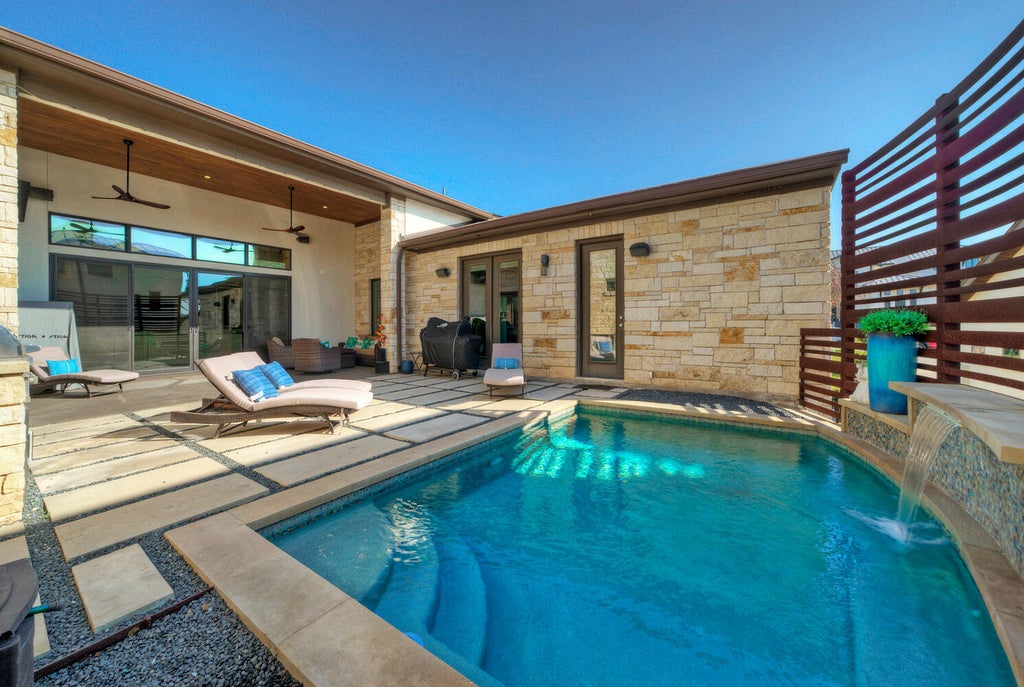 106 Bisset Court, Austin