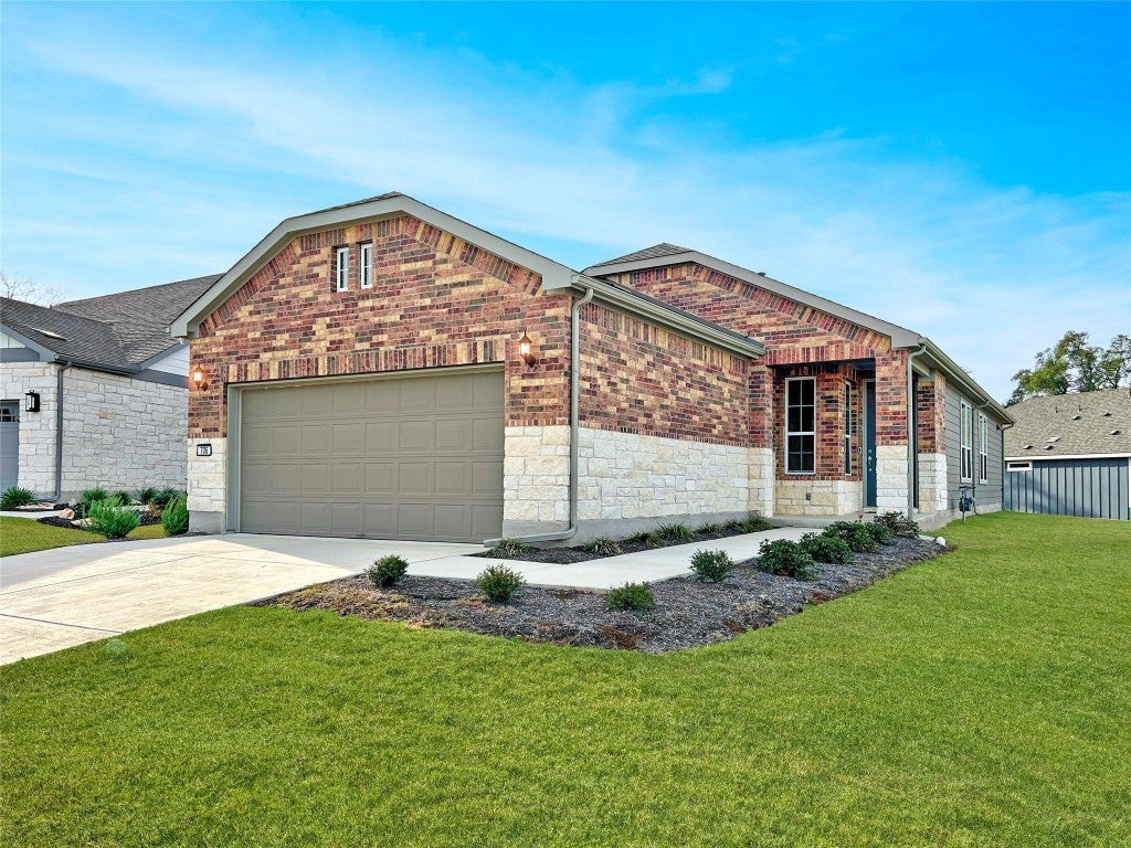 706 Livewater Cove, Georgetown