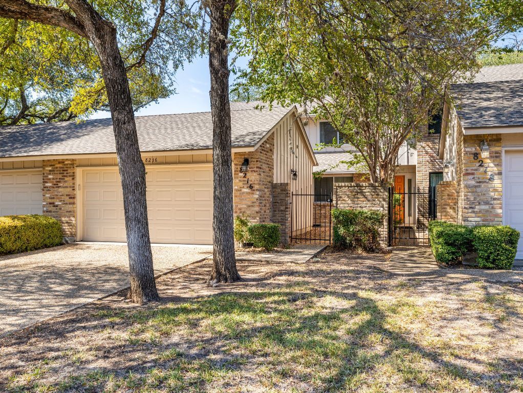 8216 Summer Side Drive, Austin