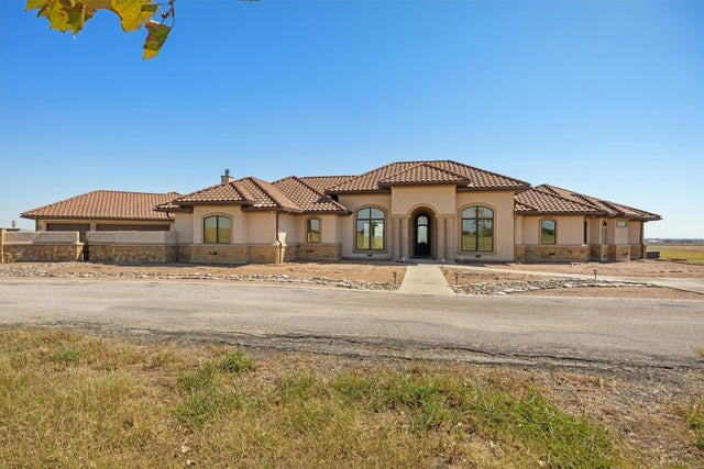 14502 Lund Carlson Road, Coupland