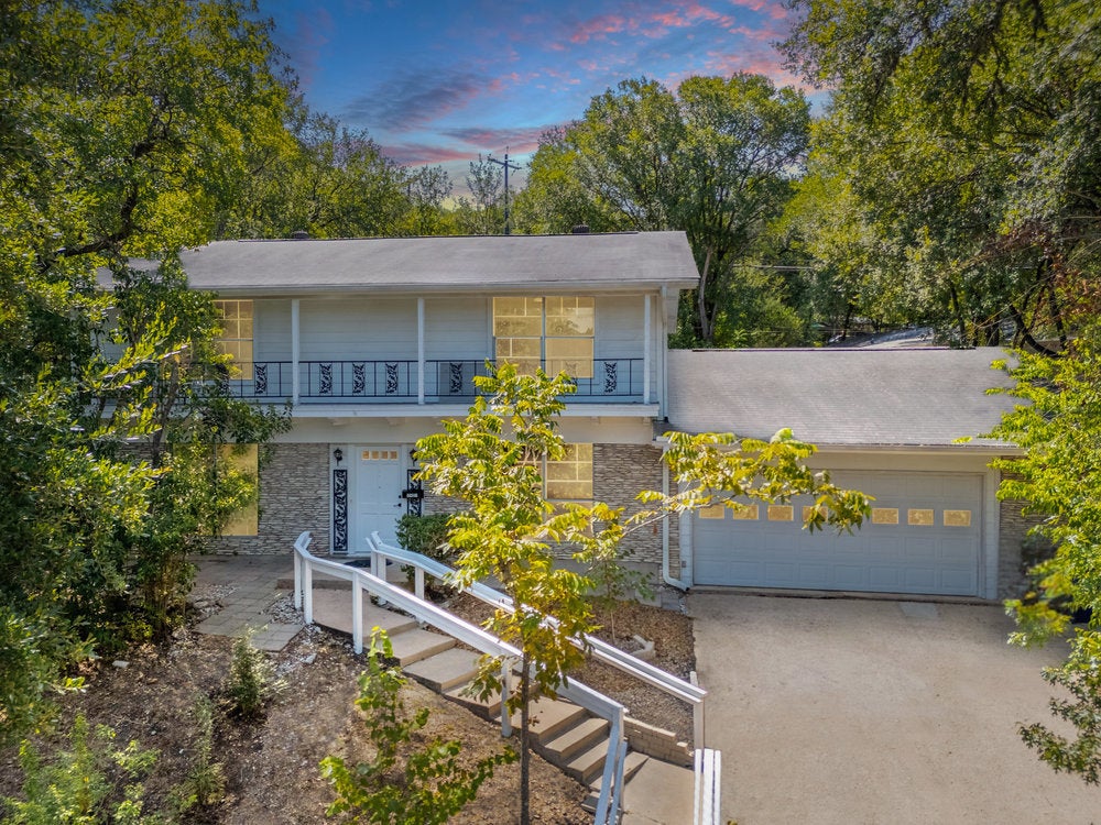 2401 Homedale Circle, Austin