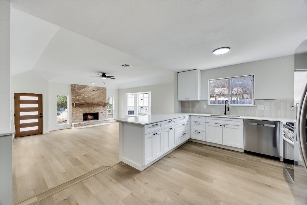 1762 Windy Park Circle, Round Rock