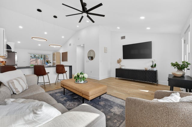 504 W Croslin Street, Austin