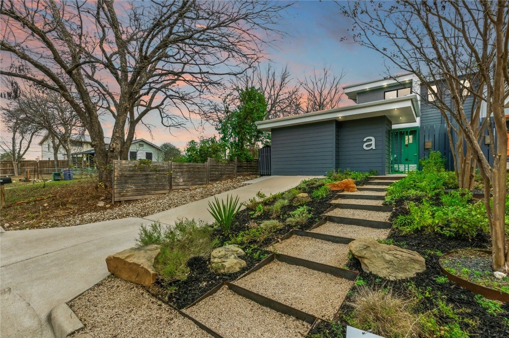 2209 Palo Pinto Drive A, Austin