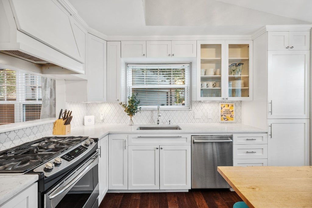 7601 Dallas Drive, Austin