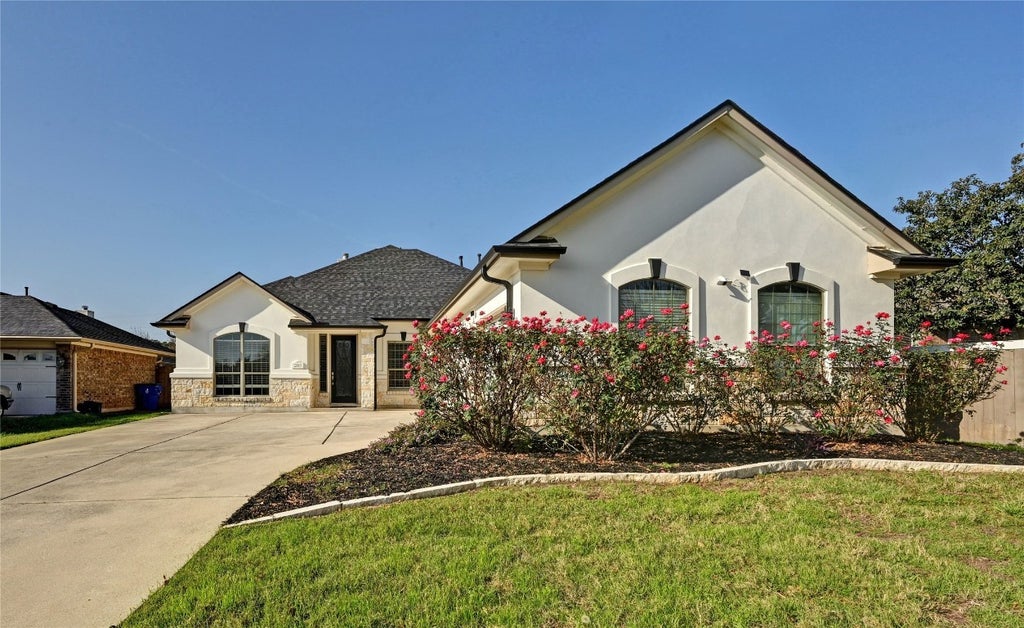 205 Cherry Laurel Drive, Cedar Park