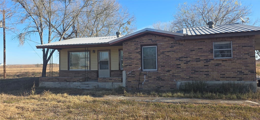 9270 San Marcos Highway, Fentress