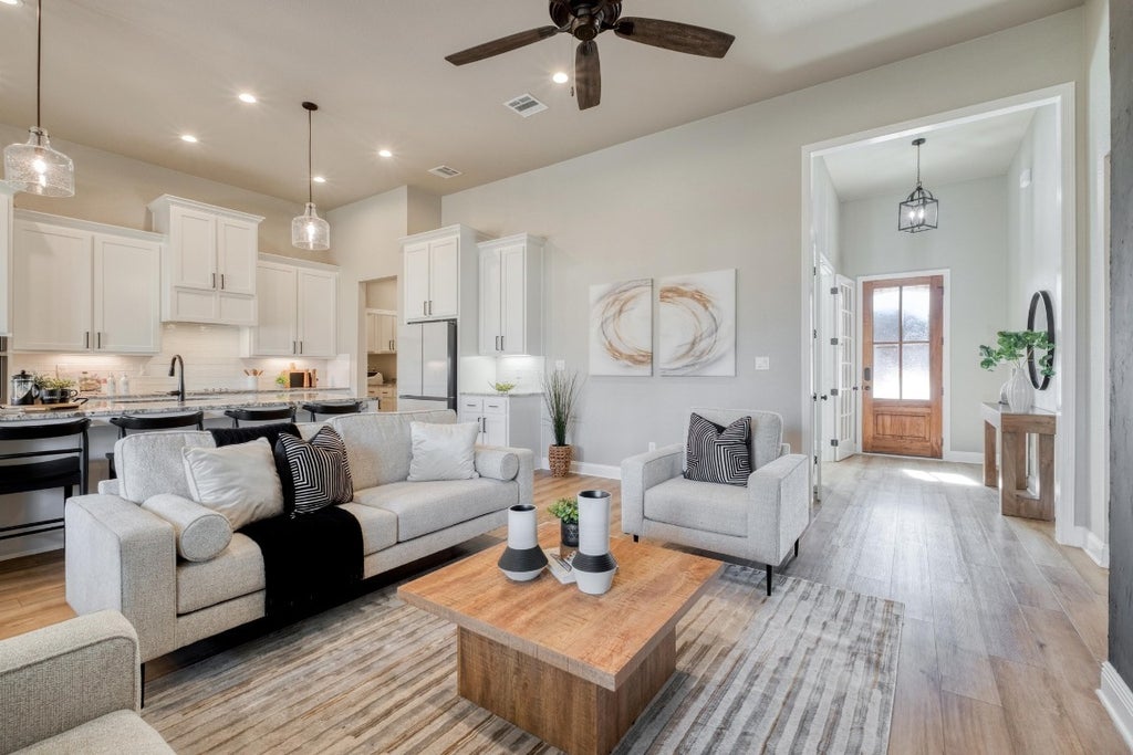 1218 Brody Way, Salado