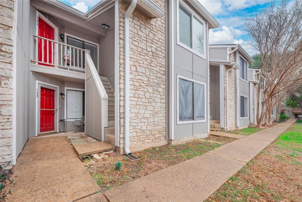 1740 Timber Ridge Road 132, Austin