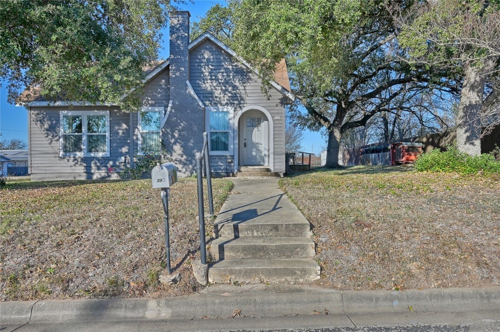 385 S Caldwell Street, Giddings