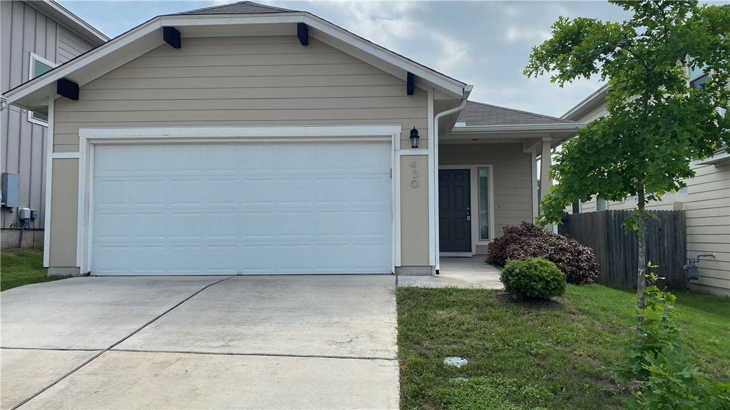 430 Twisted Oaks Lane, Buda