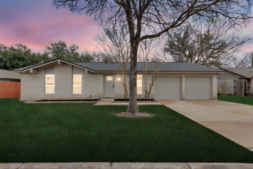 11513 Fast Horse Drive, Austin