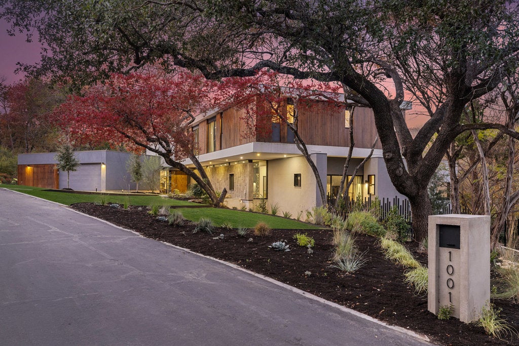 1001 Madrone Road, West Lake Hills