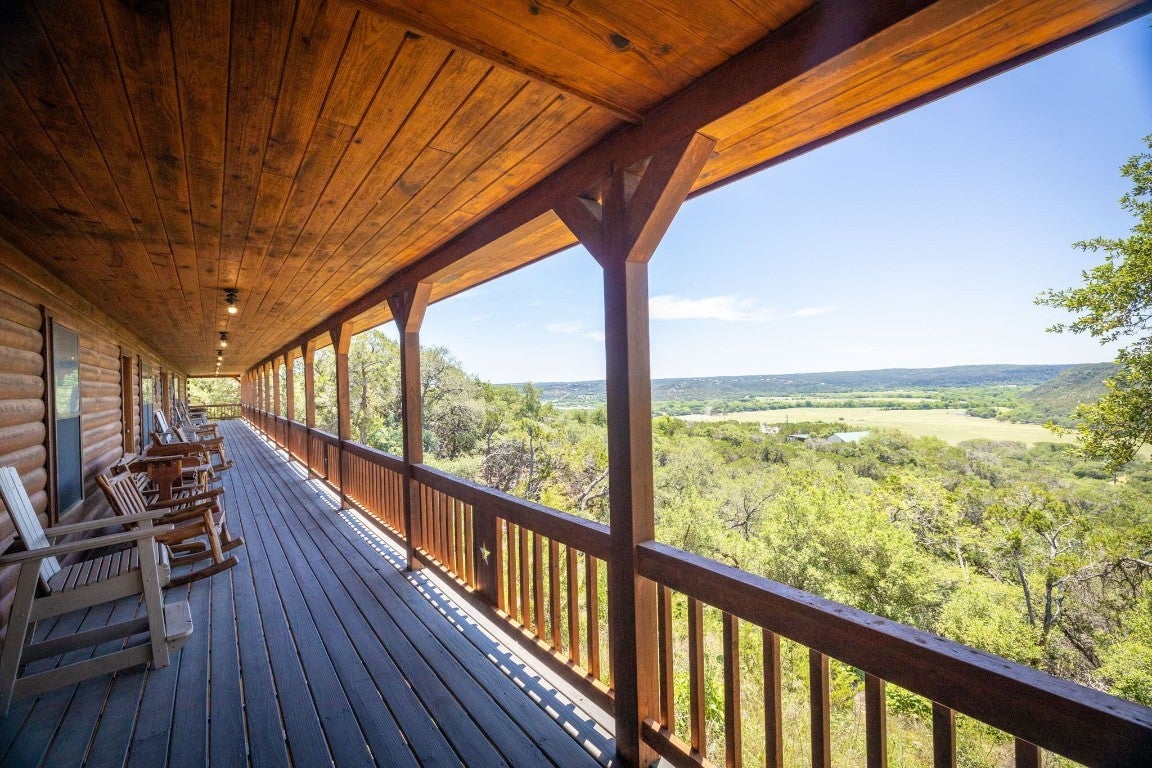 Photo of Listing #3488010