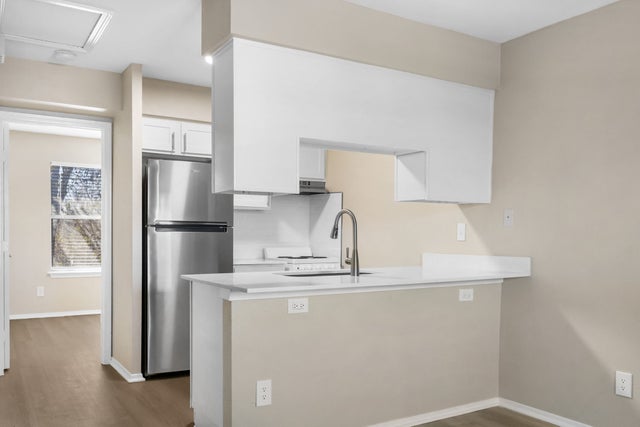 3012 Whisper Oaks Lane J, Georgetown