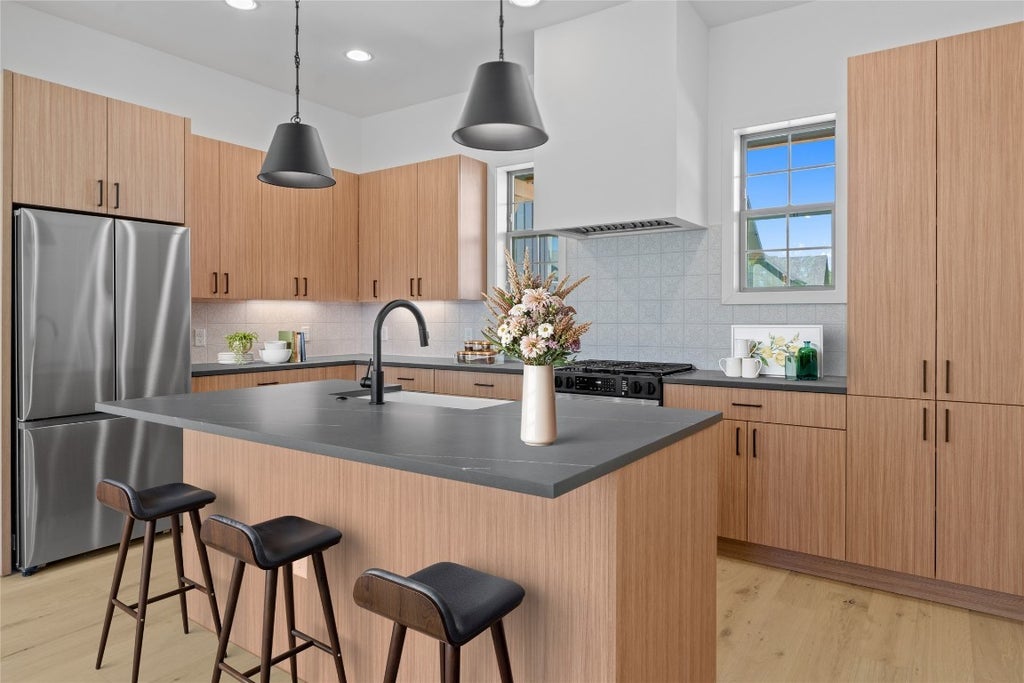 3500 Pecan Springs Road 9, Austin