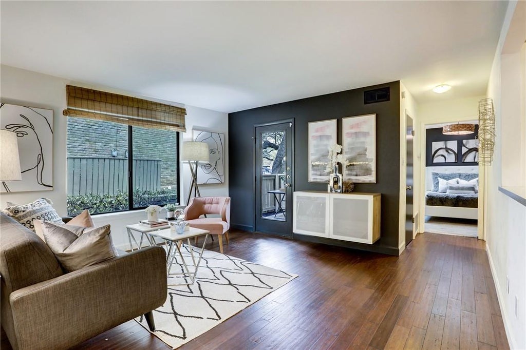 8210 Bent Tree Road 136, Austin