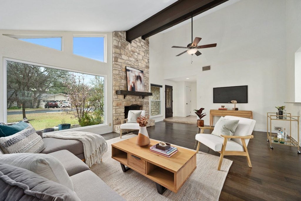 4702 Cap Rock Drive, Austin