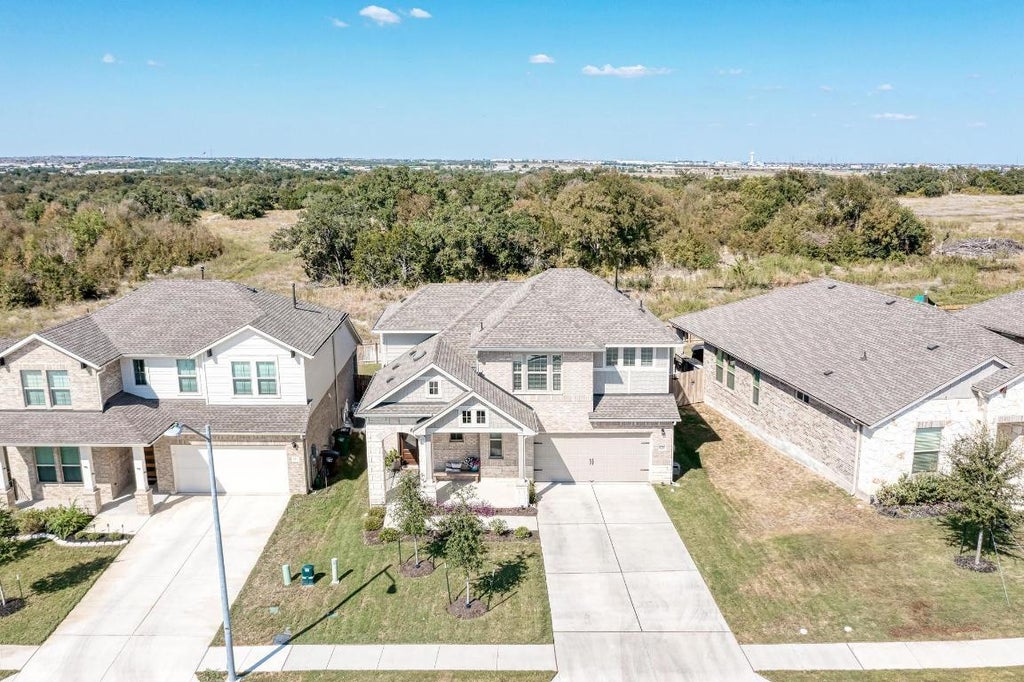 521 Elm Green Street, Hutto