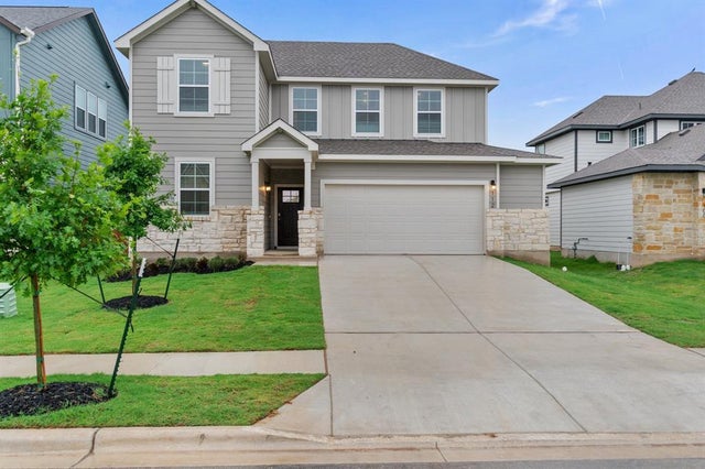 112 Lasso Cove, Kyle