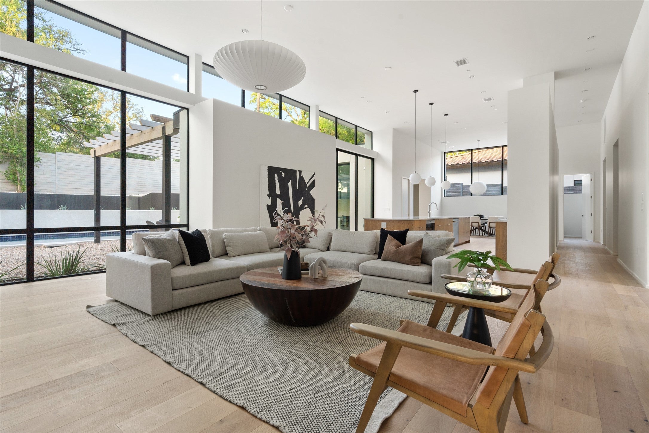 Photo of Listing #4275499