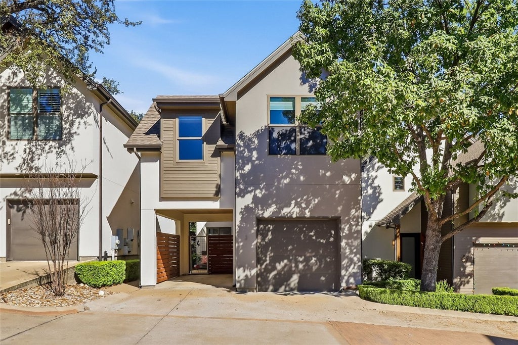 1513 Forest Trail 3, Austin