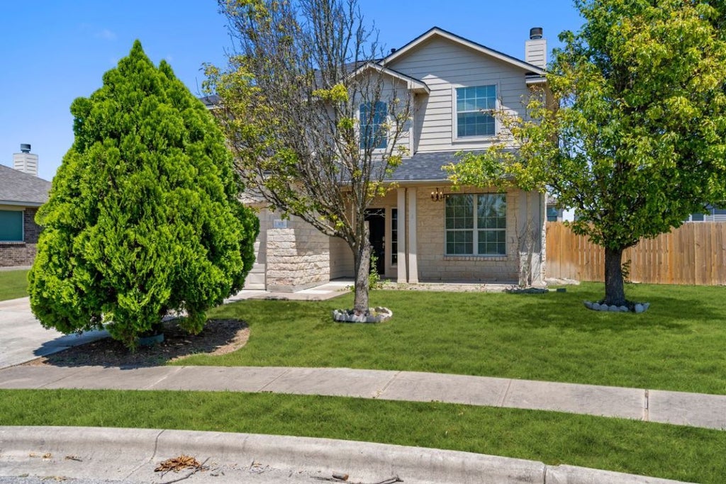 101 Redwood Drive, Kyle