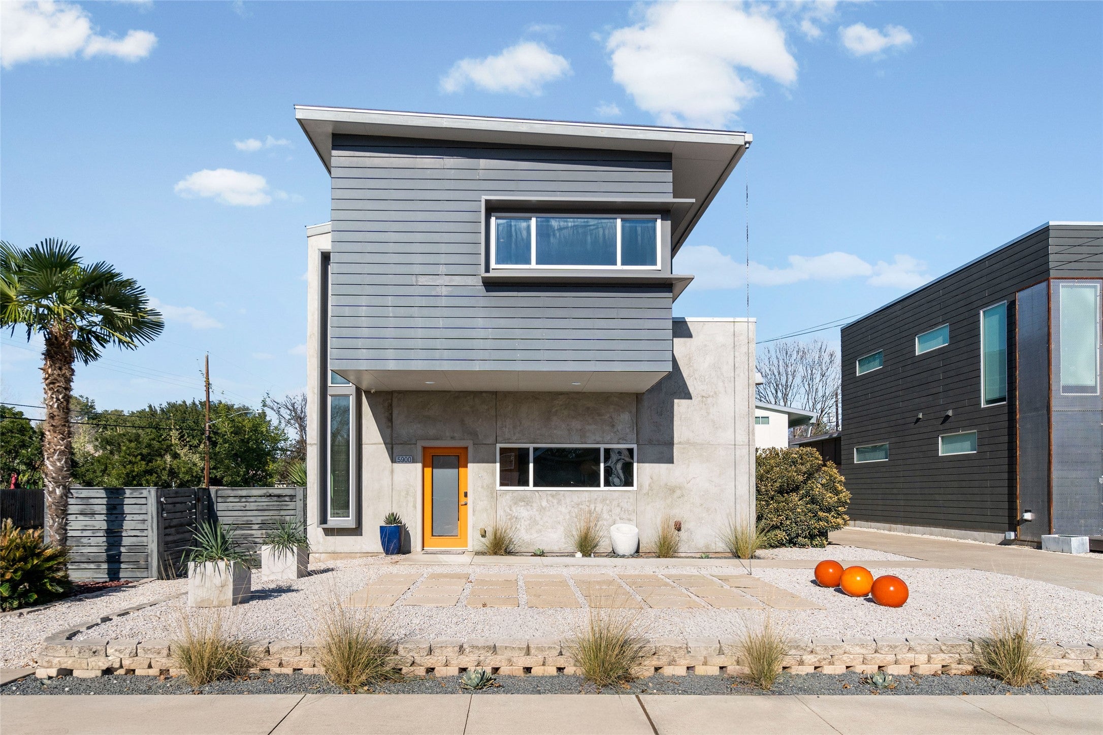 Photo of Listing #8260522