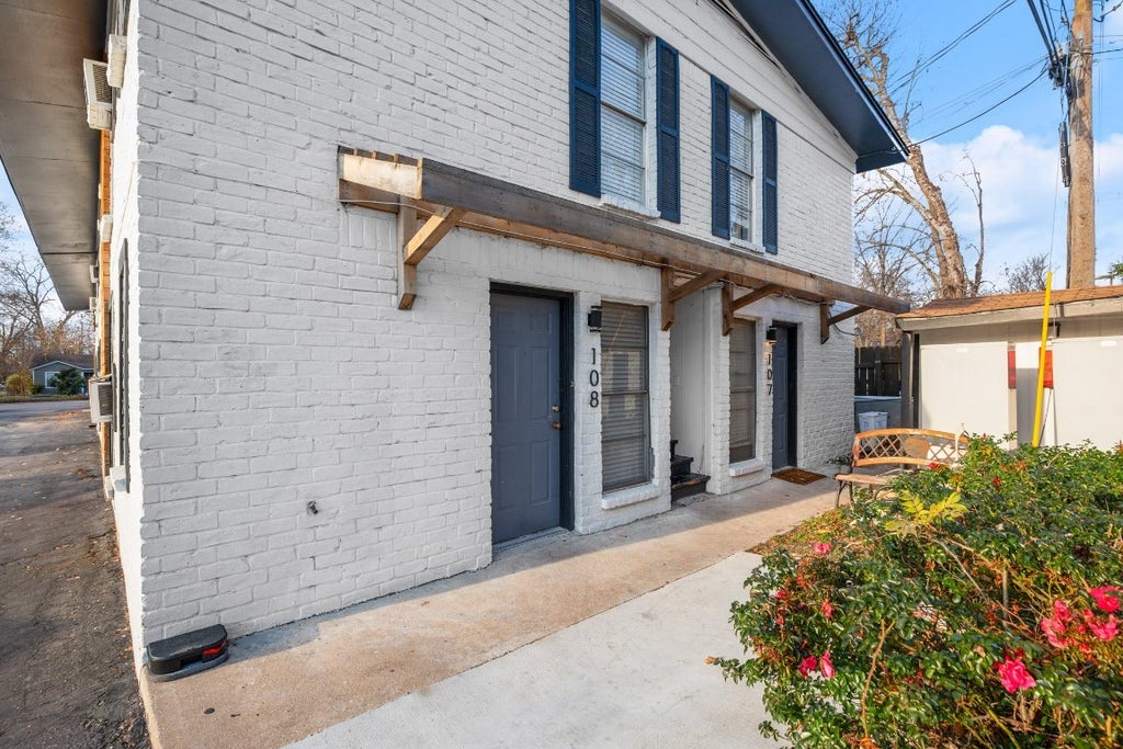 5300 Guadalupe Street 108, Austin