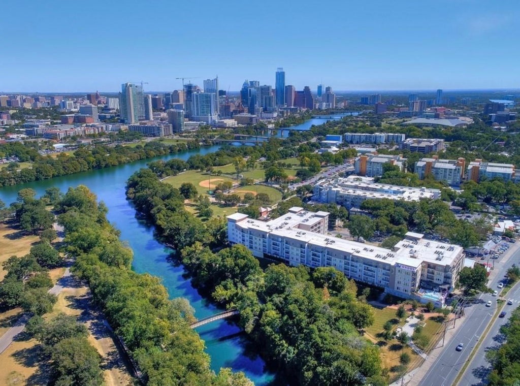 1900 Barton Springs Road 3031, Austin